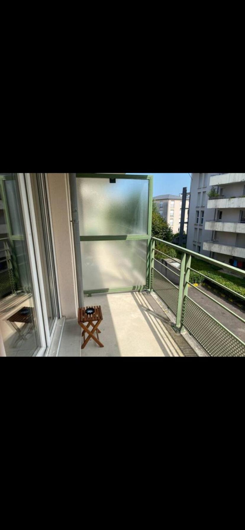 Appartement Calme Centre Ville Avec Place Parking 里摩日 外观 照片