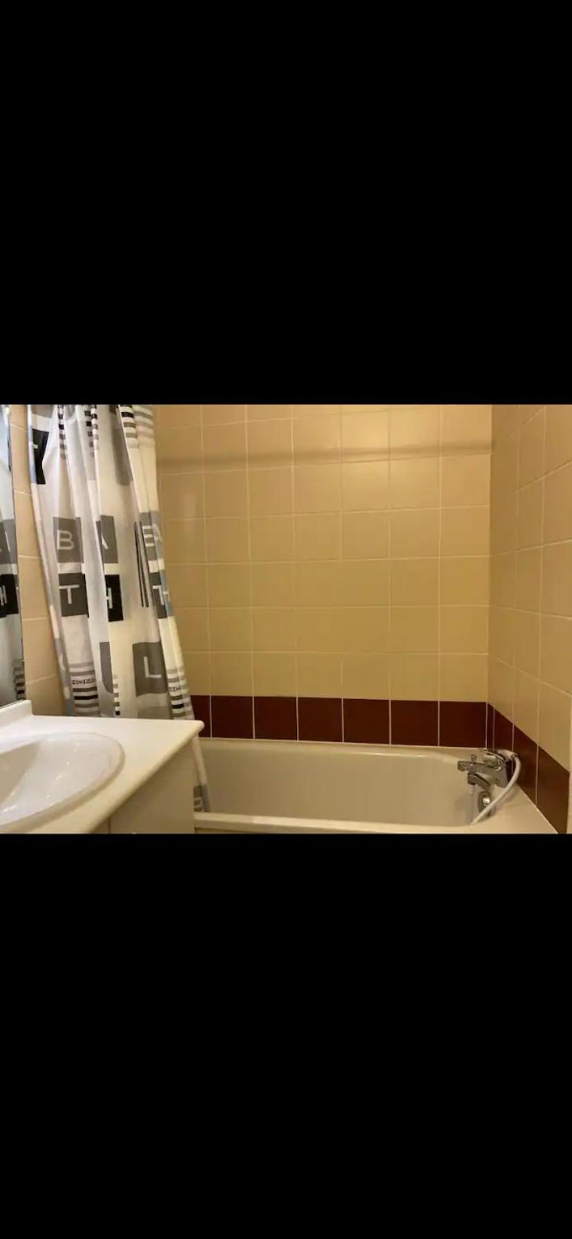 Appartement Calme Centre Ville Avec Place Parking 里摩日 外观 照片